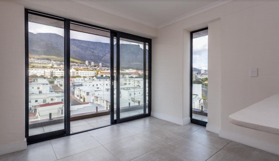 2 Bedroom Property for Sale in Zonnebloem Western Cape